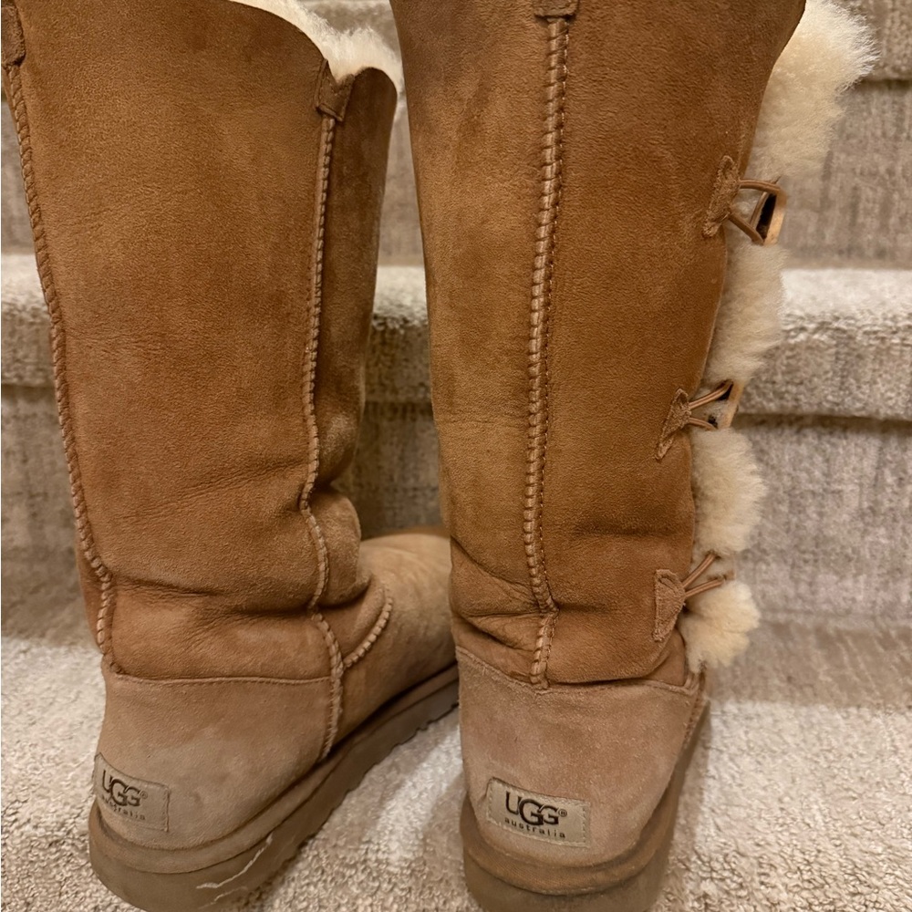 Original Ugg Australia Bailey Button Triplet Boot… - image 3